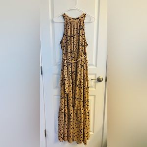 Women’s sleeveless halter neck leopard maxi dress: Large